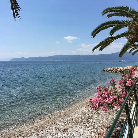 Beach House Of Σπίτι διακοπών Άγιοι Θεόδωροι